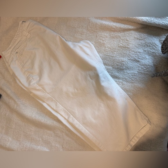 Cato Women's Cream Chinos - Picture 4 of 4